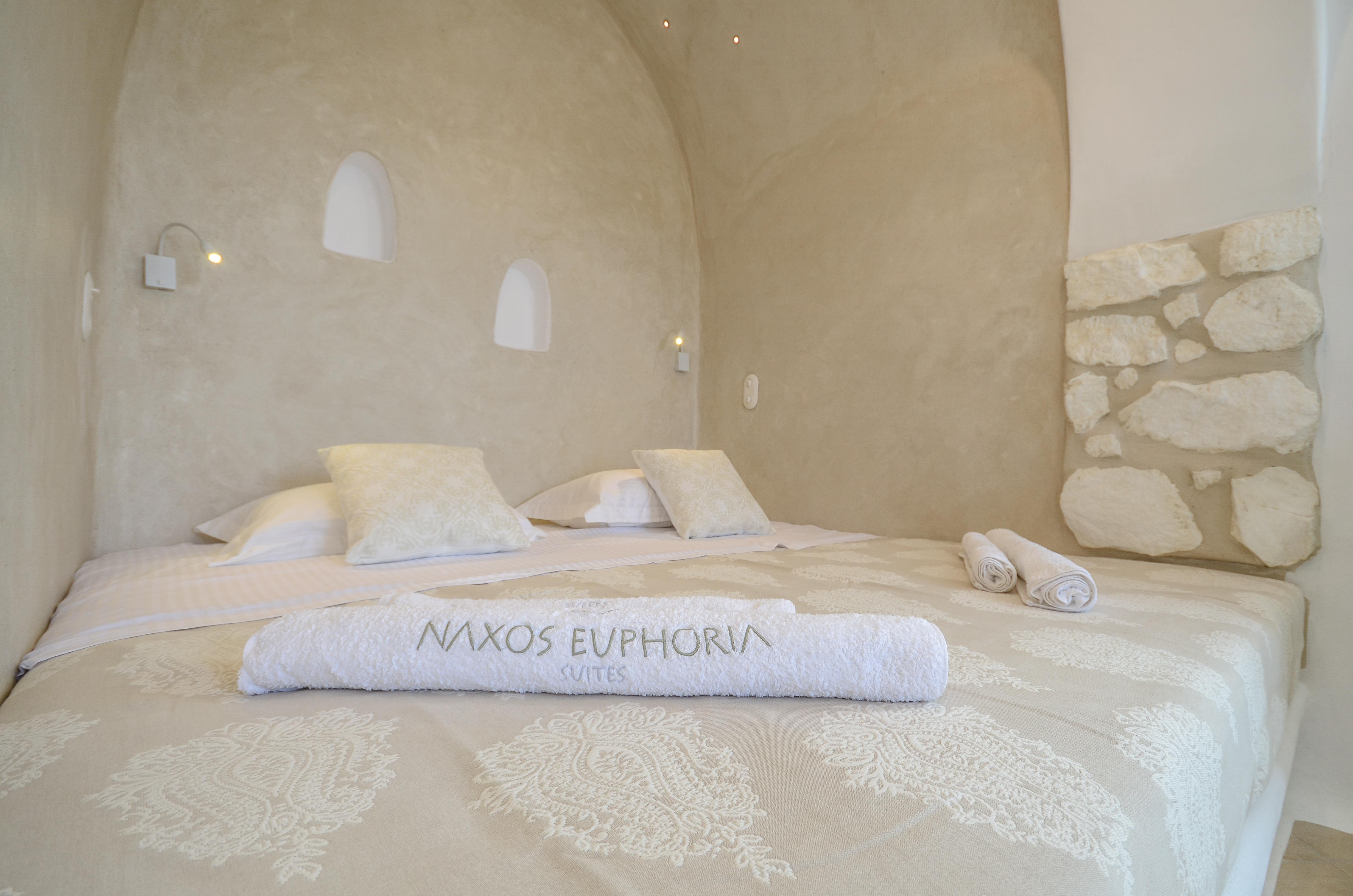 Naxos Euphoria Suites Stelida  Exterior photo